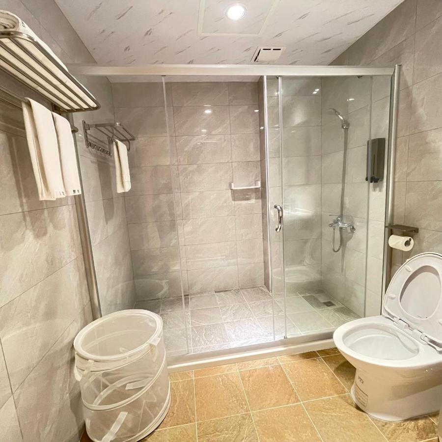 墾丁聚點旅棧 2Ps Hotel Bagian luar foto