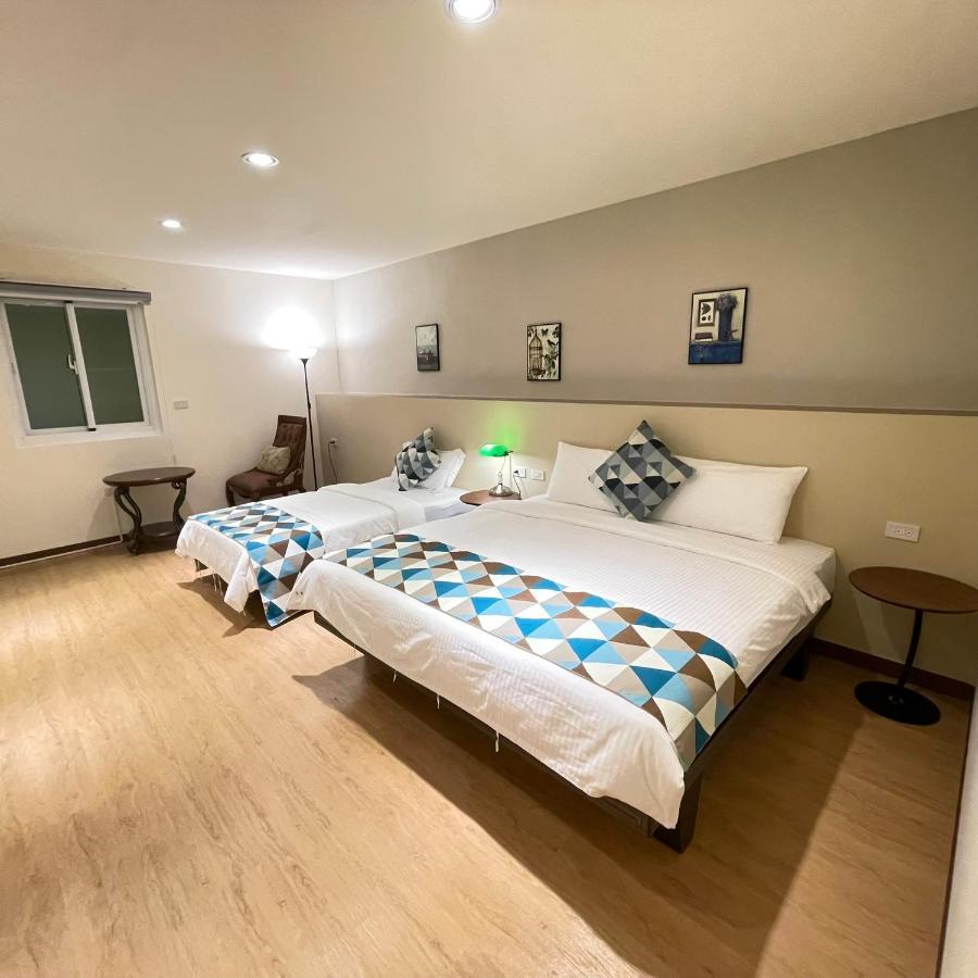 墾丁聚點旅棧 2Ps Hotel Bagian luar foto